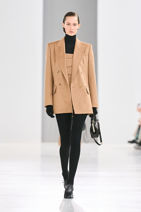 Max mara clothing outlet